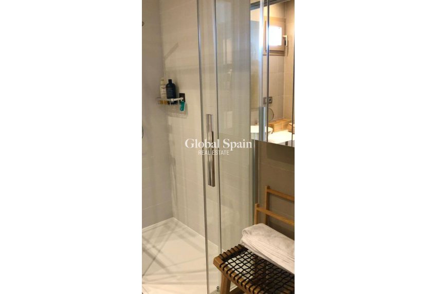 Wederverkoop - APPARTEMENT -
BENIDORM - Costa Blanca