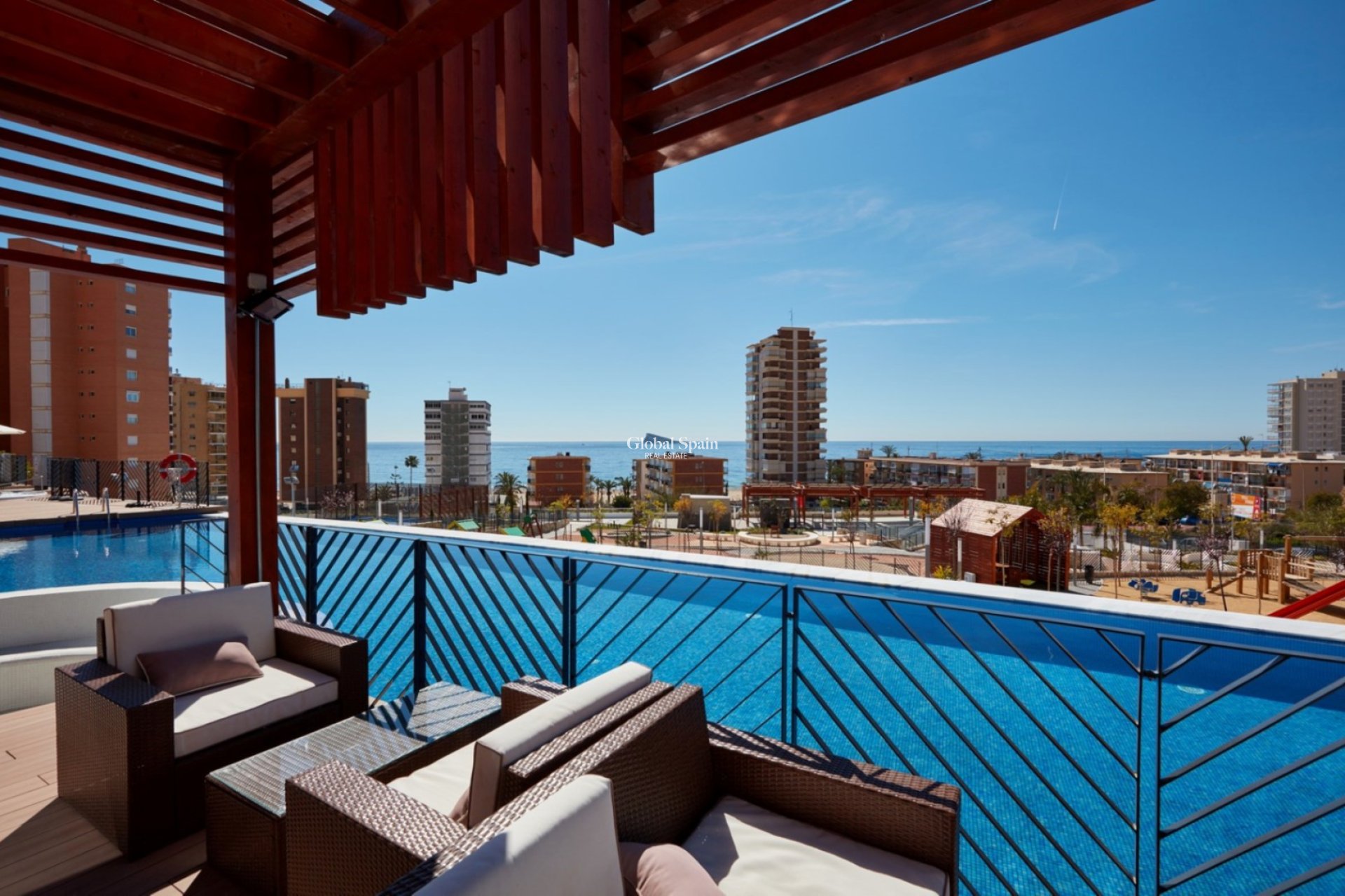 Wederverkoop - APPARTEMENT -
BENIDORM - Costa Blanca