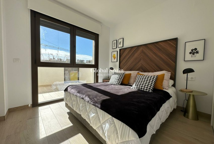 Wederverkoop - APPARTEMENT -
BENIDORM - Costa Blanca