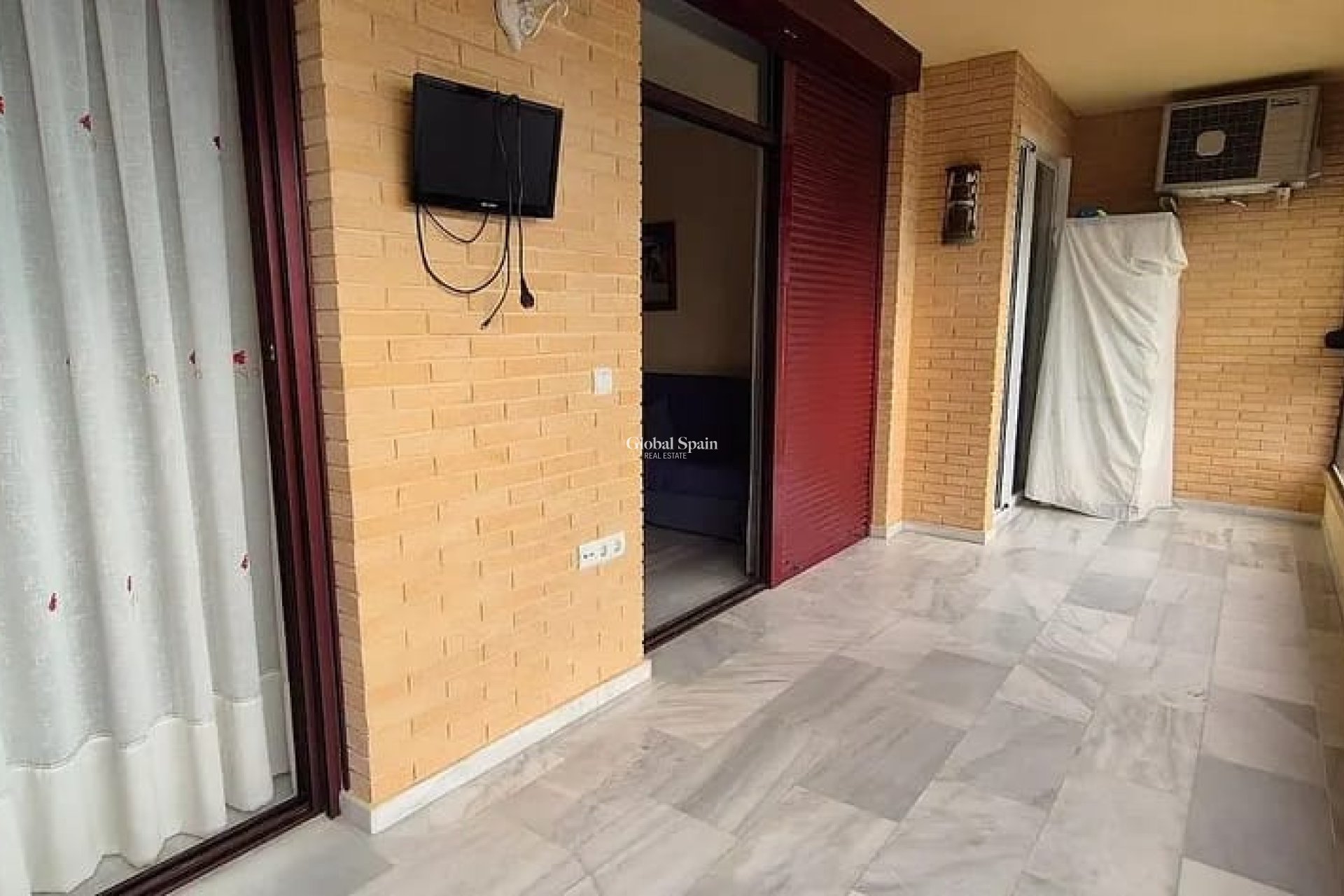 Wederverkoop - APPARTEMENT -
BENIDORM - Costa Blanca