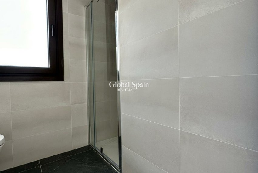 Wederverkoop - APPARTEMENT -
BENIDORM - Costa Blanca