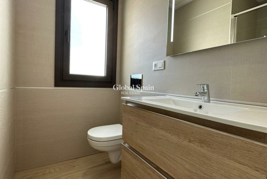 Wederverkoop - APPARTEMENT -
BENIDORM - Costa Blanca