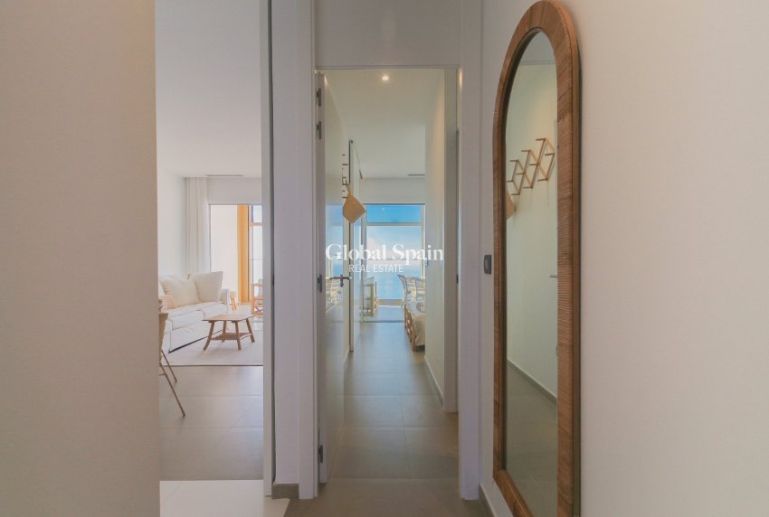 Wederverkoop - APPARTEMENT -
BENIDORM - Costa Blanca