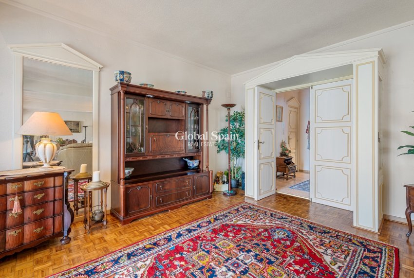 Wederverkoop - APPARTEMENT -
Benidorm - Levante