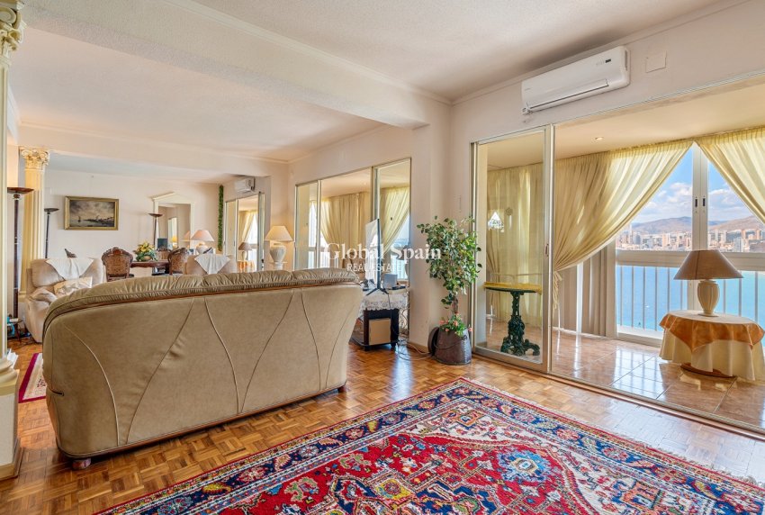 Wederverkoop - APPARTEMENT -
Benidorm - Levante