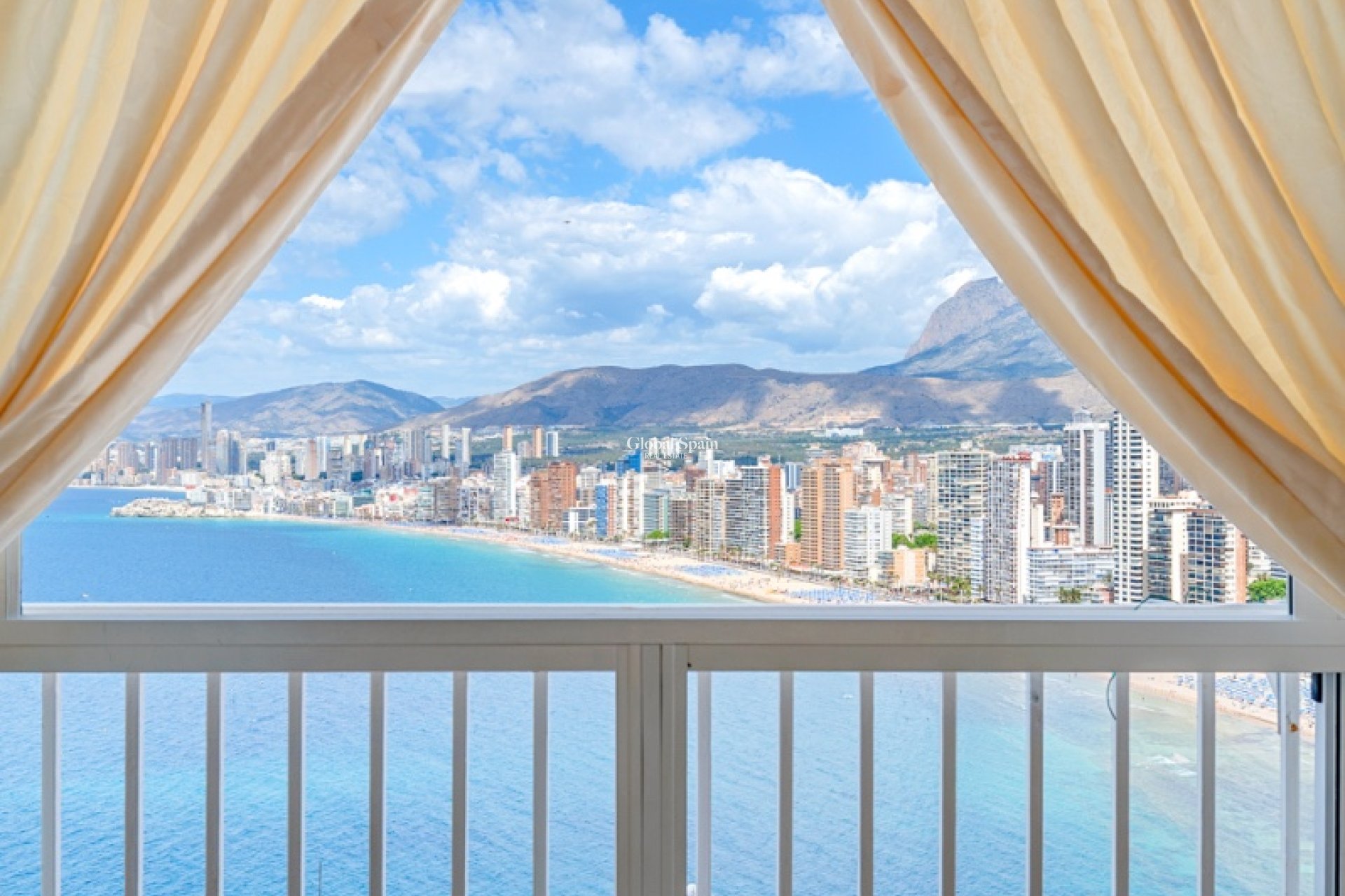 Wederverkoop - APPARTEMENT -
Benidorm - Levante