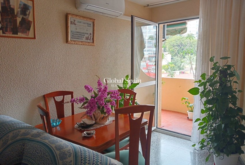 Wederverkoop - Appartement -
Benidorm - Levante