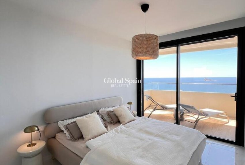 Wederverkoop - APPARTEMENT -
BENIDORM - Playa de Poniente