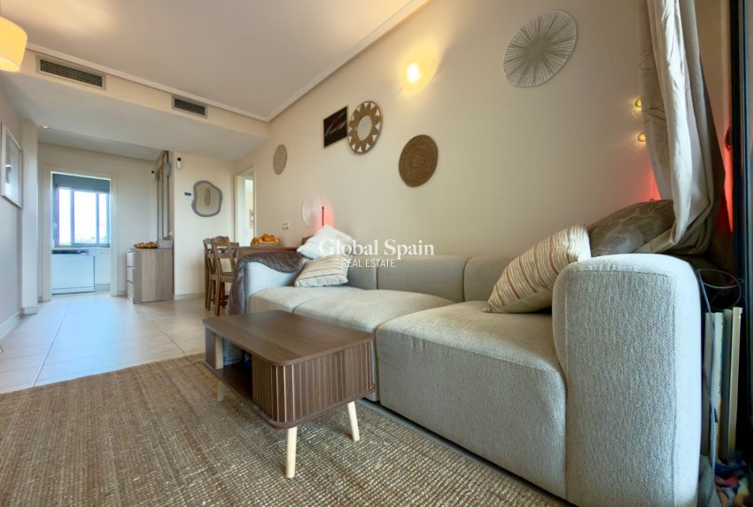 Wederverkoop - APPARTEMENT -
BENIDORM - Rincón de Loix