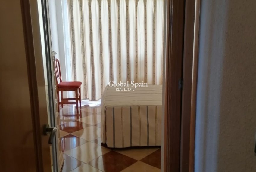 Wederverkoop - APPARTEMENT -
BENIDORM - Rincón de Loix
