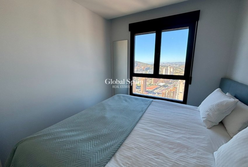 Wederverkoop - APPARTEMENT -
BENIDORM - Zona de Poniente