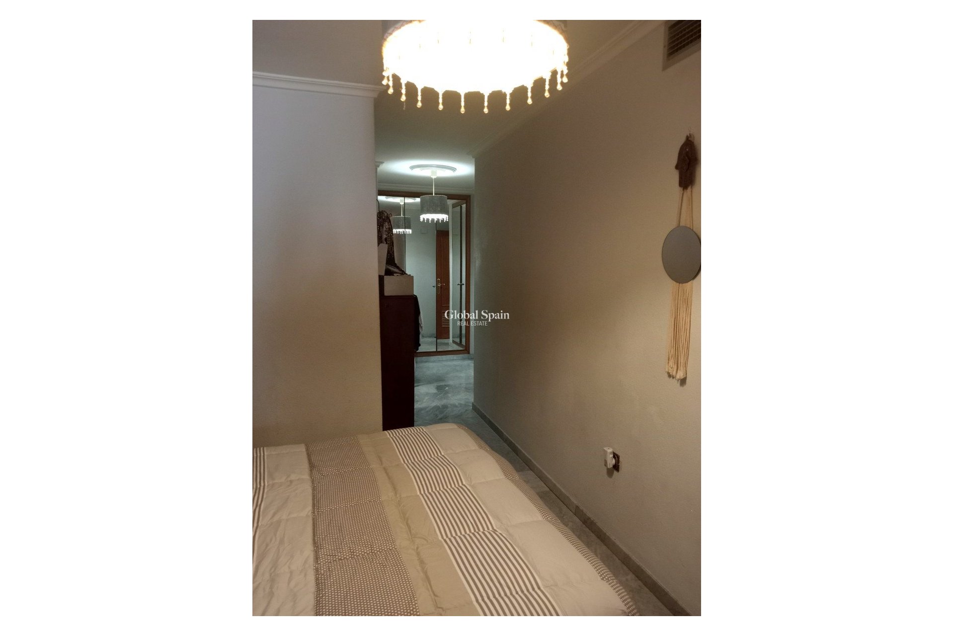 Wederverkoop - Appartement -
Benidorm - Zona de Poniente