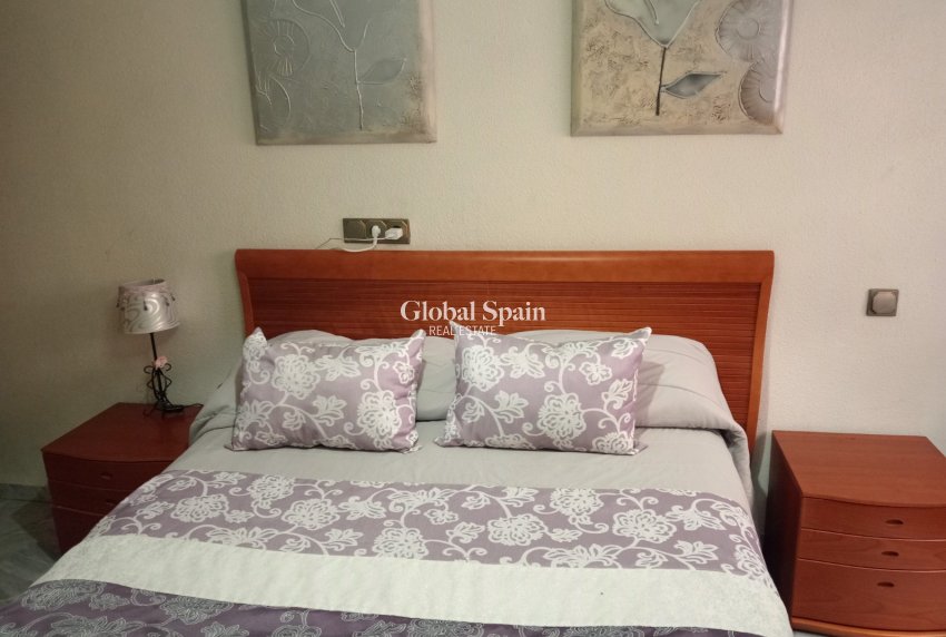 Wederverkoop - Appartement -
Benidorm - Zona de Poniente