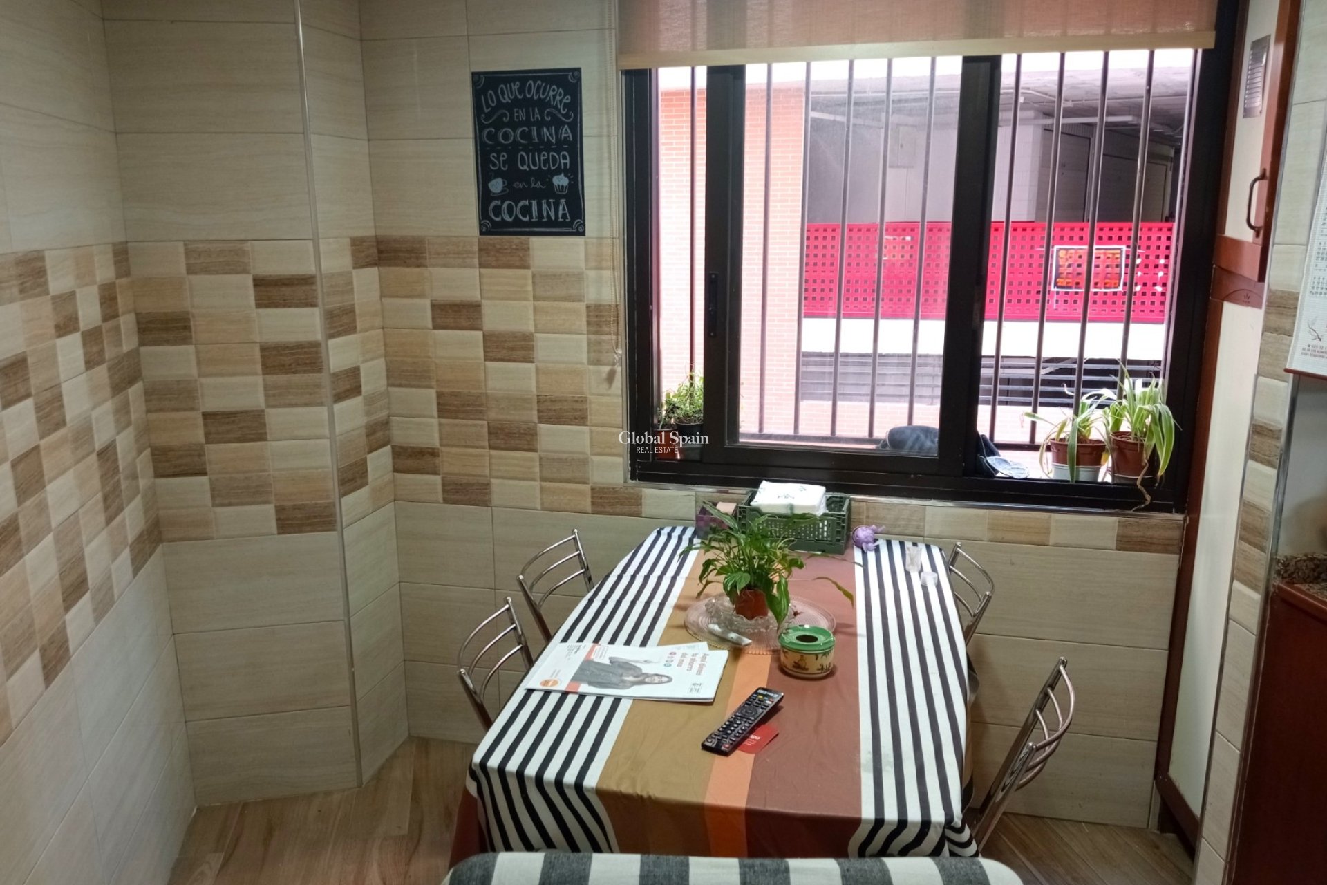 Wederverkoop - Appartement -
Benidorm - Zona de Poniente