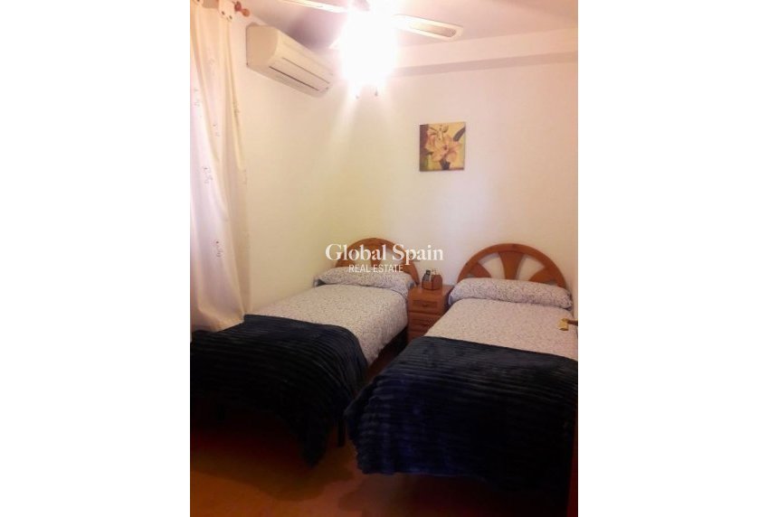 Wederverkoop - Appartement -
Benidorm - Zona de Poniente