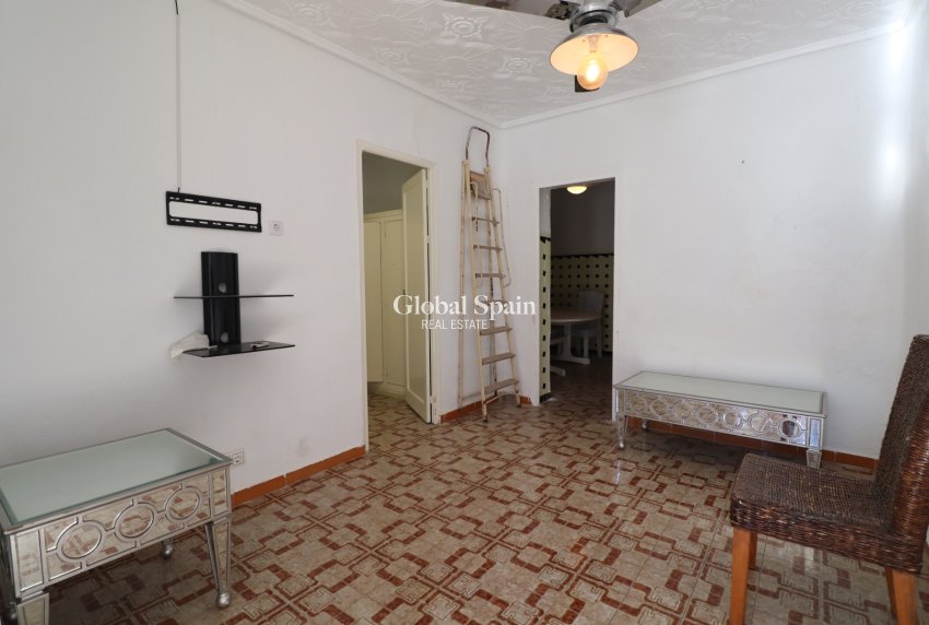 Wederverkoop - APPARTEMENT -
Benijofar - Benijofar - Village