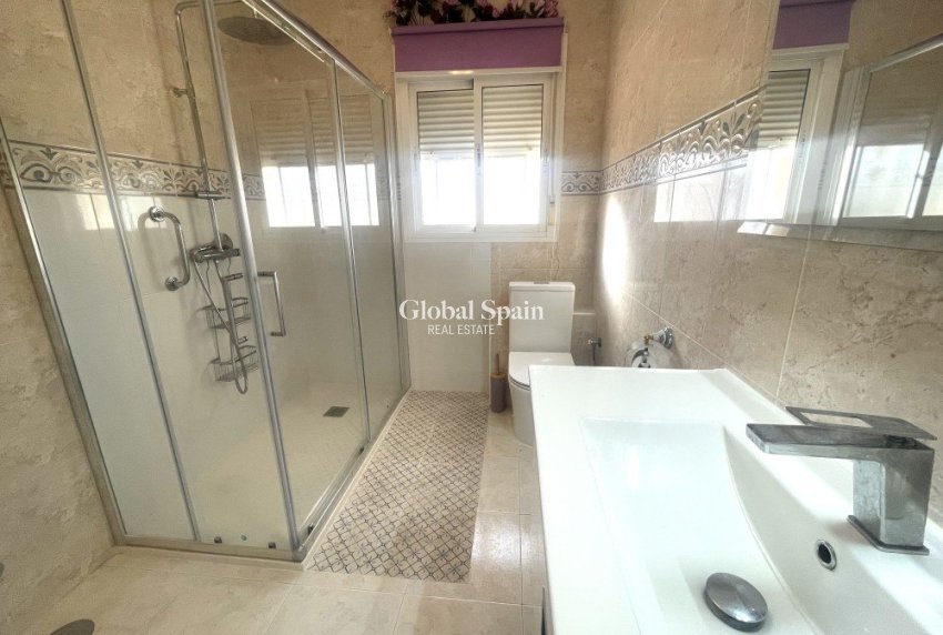 Wederverkoop - APPARTEMENT -
BENIJÓFAR - Costa Blanca