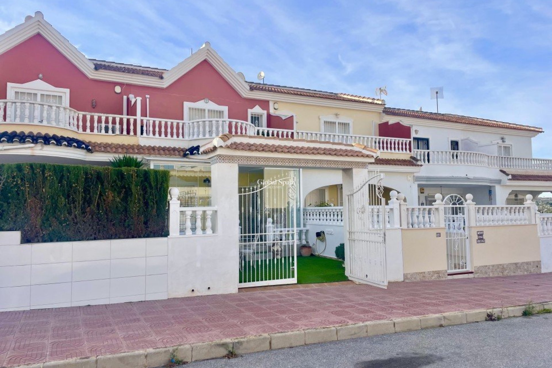 Wederverkoop - APPARTEMENT -
BENIJÓFAR - Costa Blanca