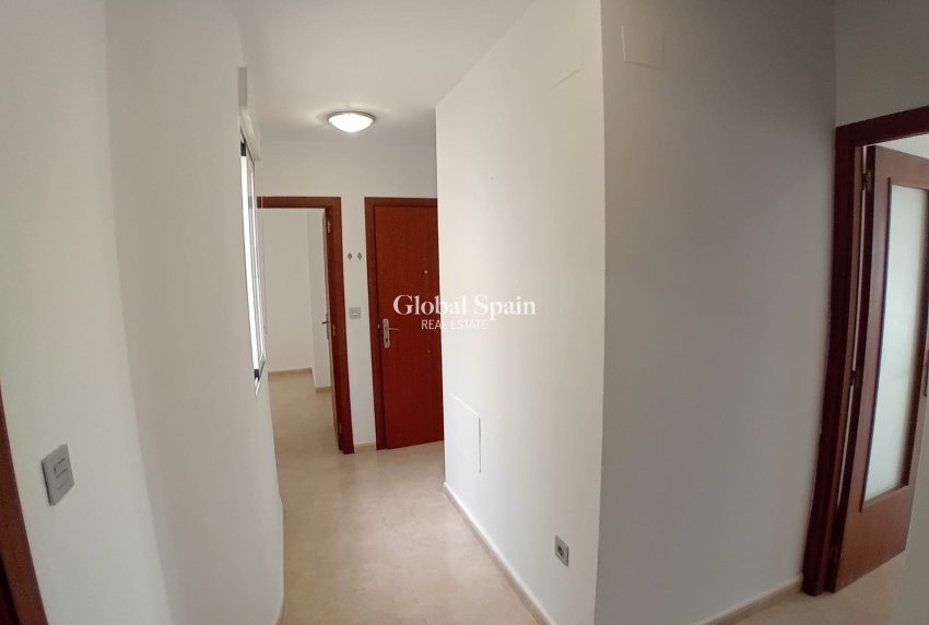 Wederverkoop - APPARTEMENT -
BENIJÓFAR