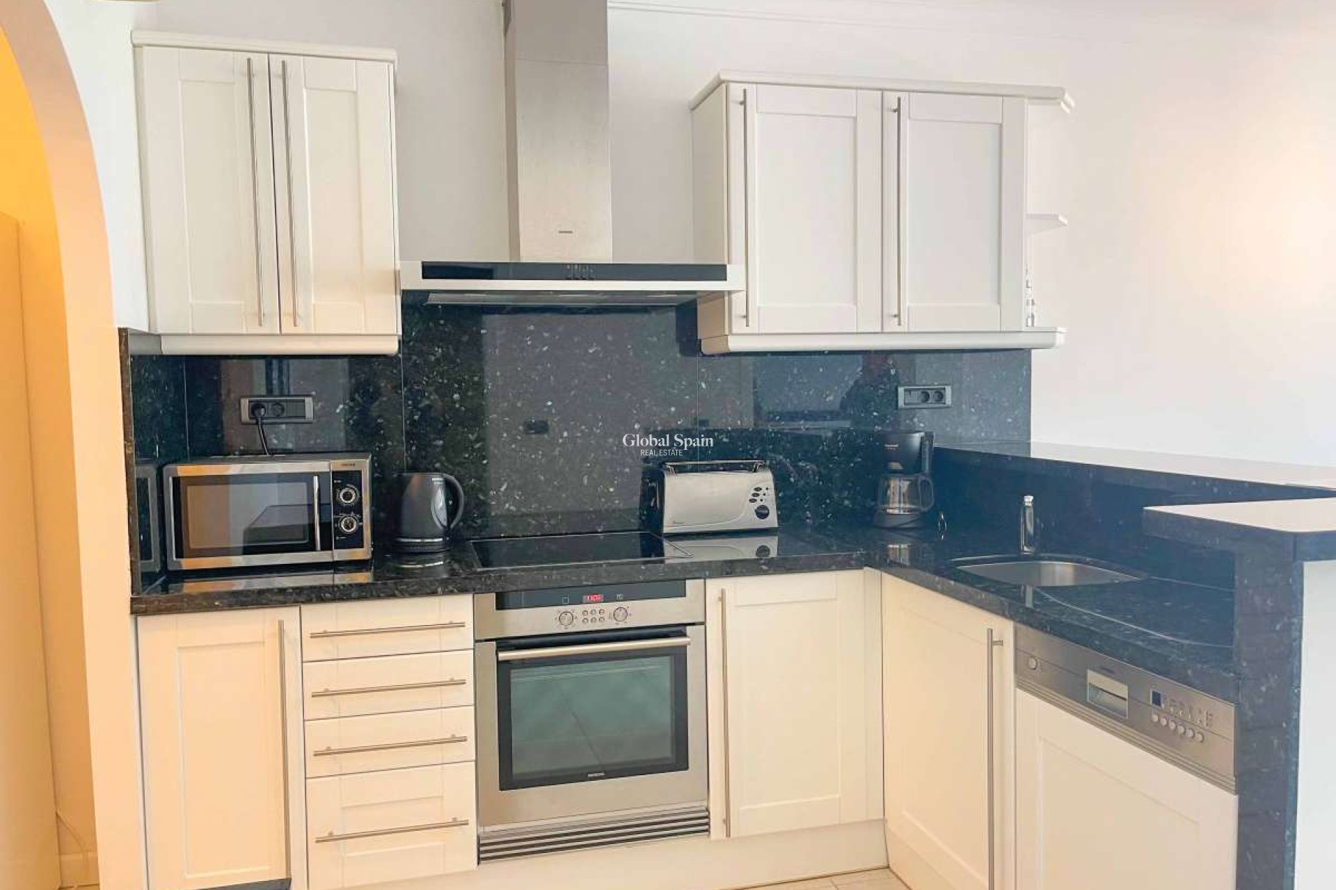 Wederverkoop - APPARTEMENT -
BENISSA - Costa Blanca