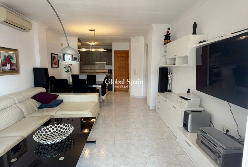 Wederverkoop - APPARTEMENT -
BENITACHELL - Cumbre del sol