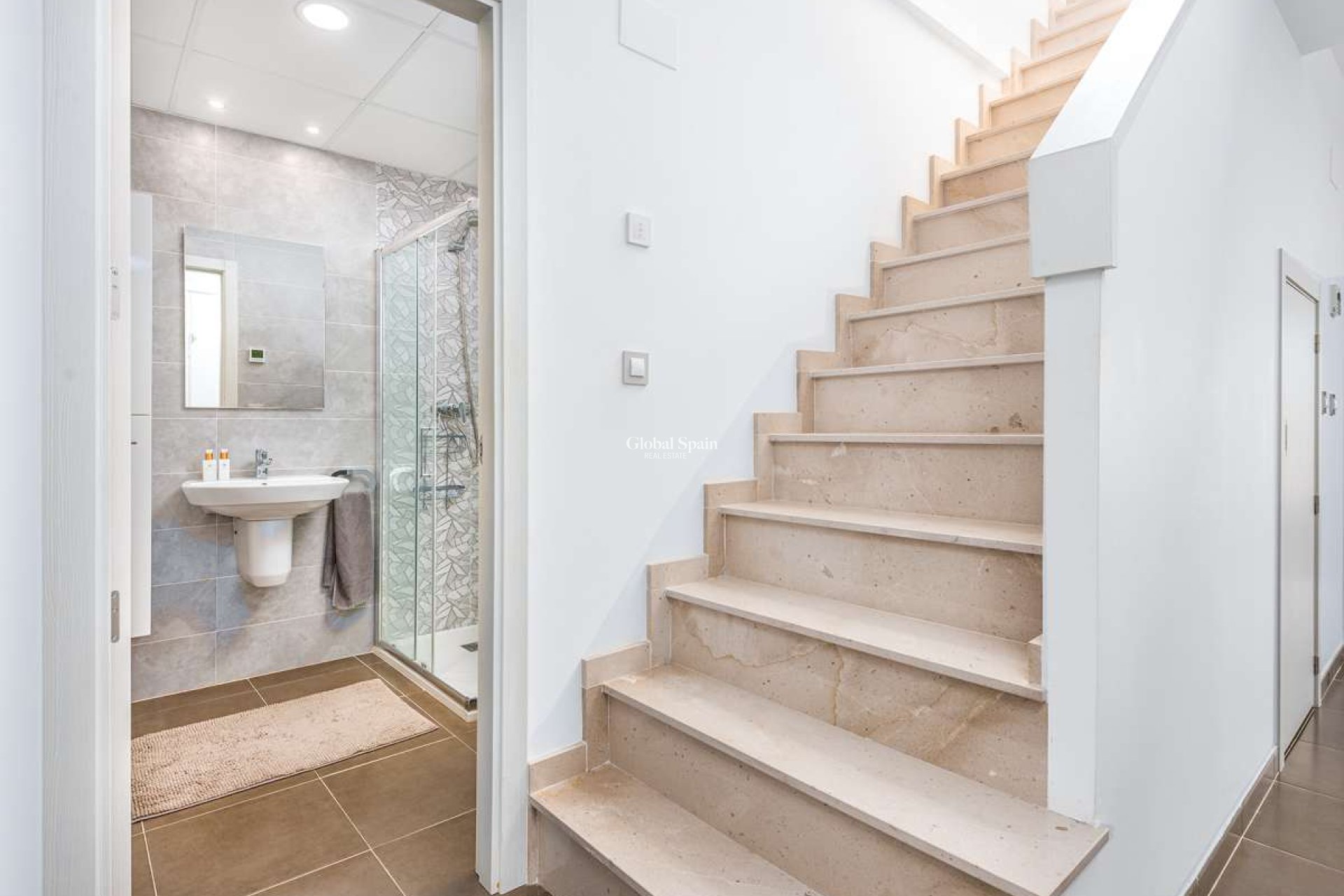 Wederverkoop - APPARTEMENT -
CABO ROIG - Costa Blanca