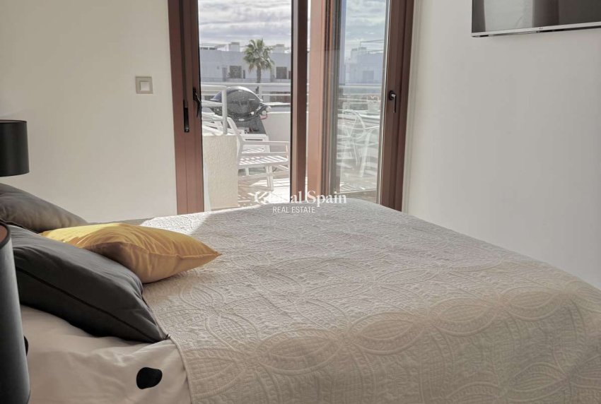 Wederverkoop - APPARTEMENT -
CABO ROIG - Costa Blanca