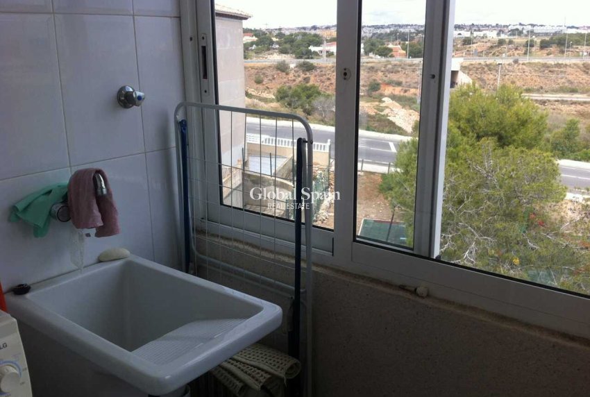 Wederverkoop - APPARTEMENT -
CABO ROIG - Costa Blanca