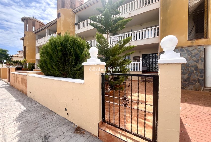 Wederverkoop - APPARTEMENT -
CABO ROIG - Costa Blanca