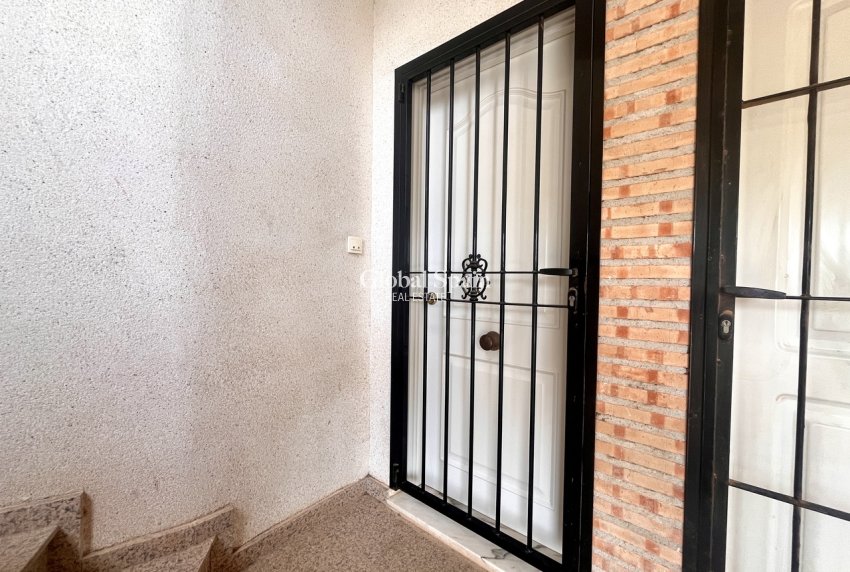 Wederverkoop - APPARTEMENT -
CABO ROIG - Costa Blanca