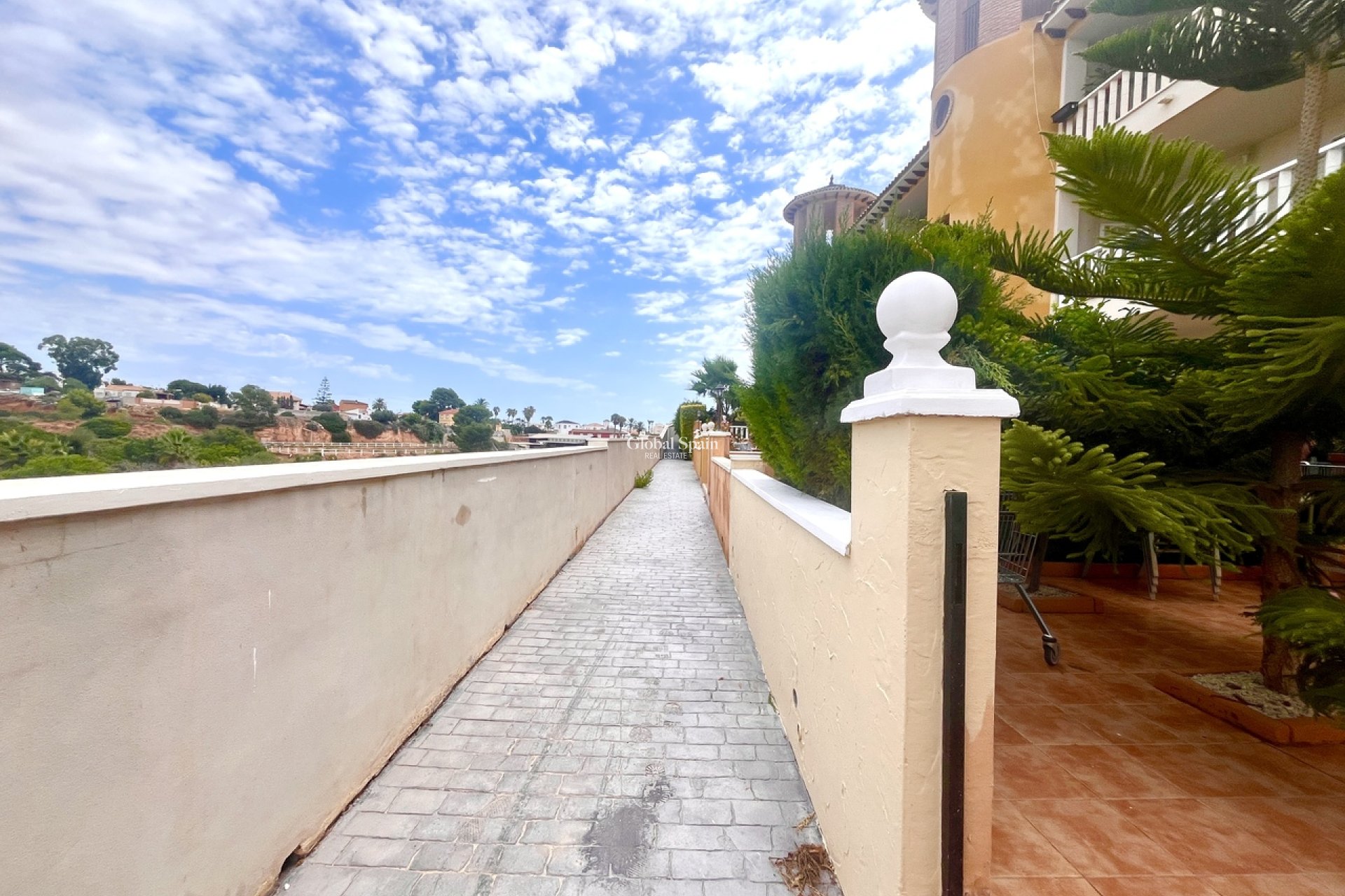 Wederverkoop - APPARTEMENT -
CABO ROIG - Costa Blanca