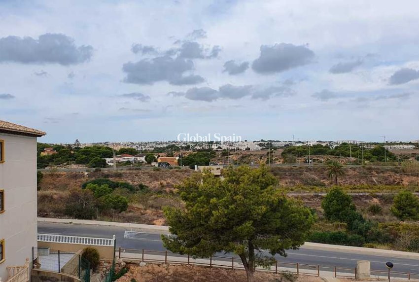Wederverkoop - APPARTEMENT -
CABO ROIG - Costa Blanca