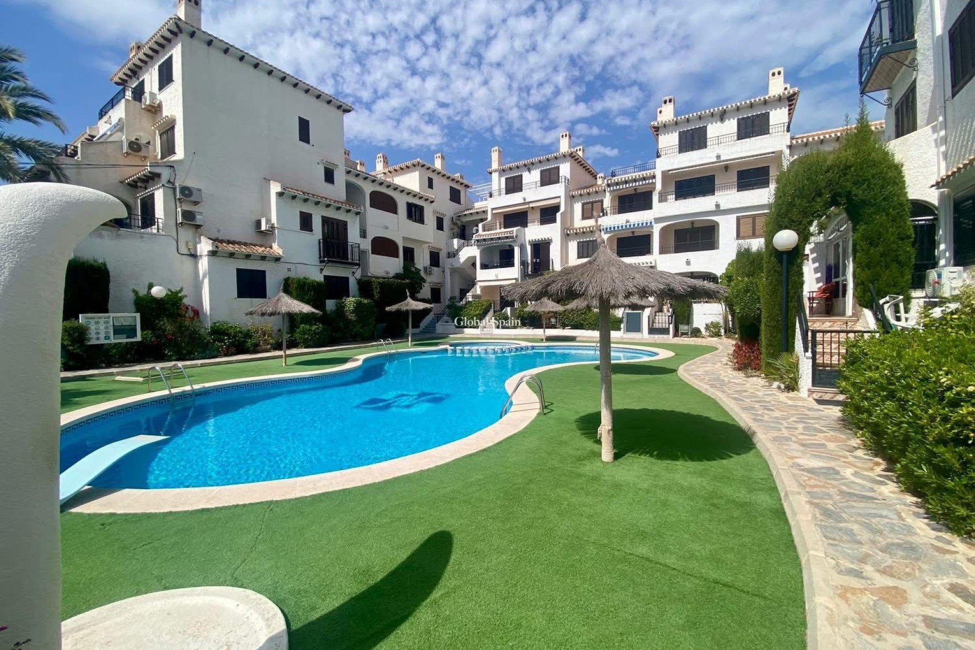 Wederverkoop - APPARTEMENT -
CABO ROIG