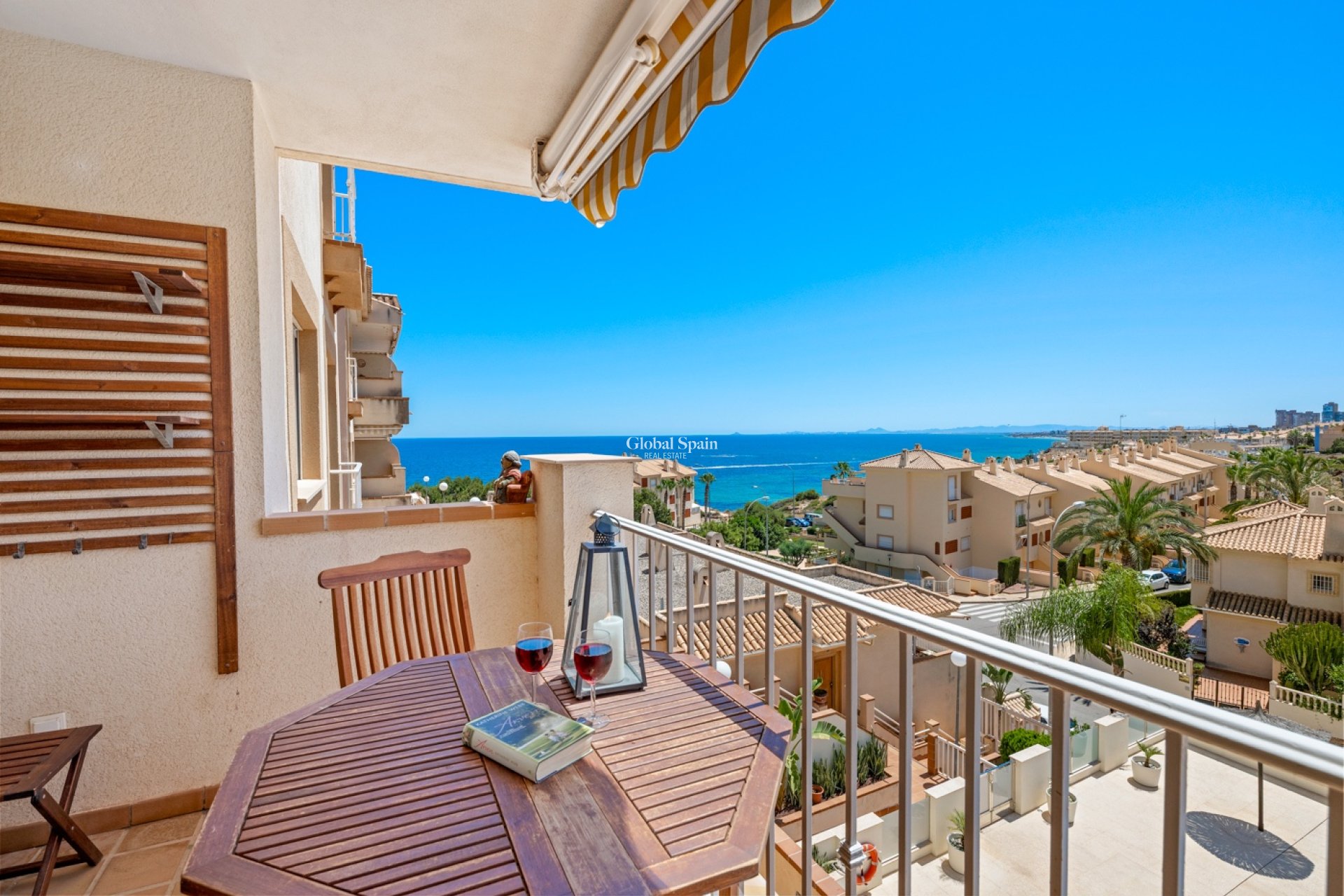 Wederverkoop - APPARTEMENT -
CABO ROIG
