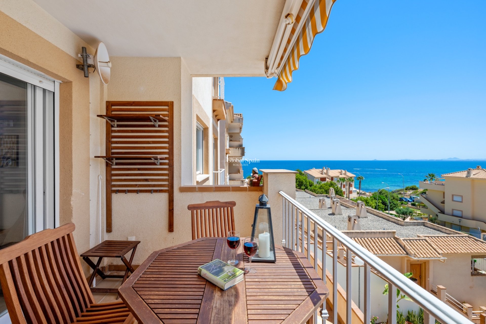 Wederverkoop - APPARTEMENT -
CABO ROIG