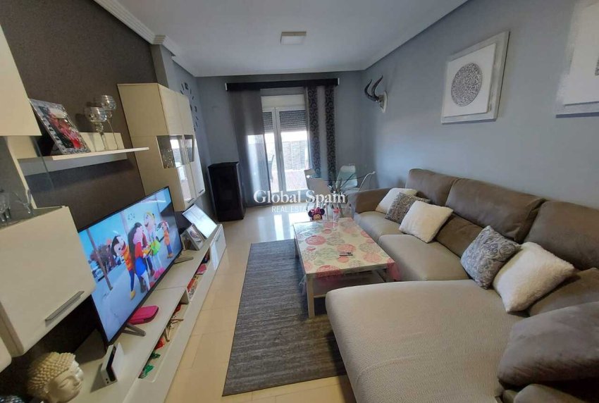 Wederverkoop - APPARTEMENT -
CALASPARRA - Inland