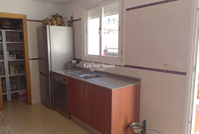 Wederverkoop - APPARTEMENT -
CALPE - Costa Blanca