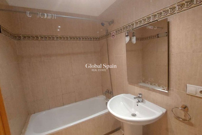 Wederverkoop - APPARTEMENT -
CALPE - Costa Blanca