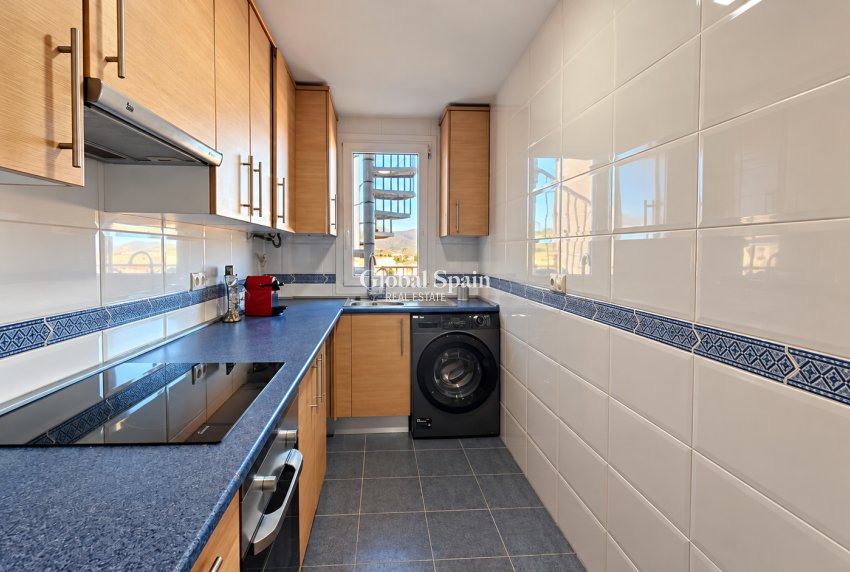 Wederverkoop - APPARTEMENT -
CALPE - Pueblo