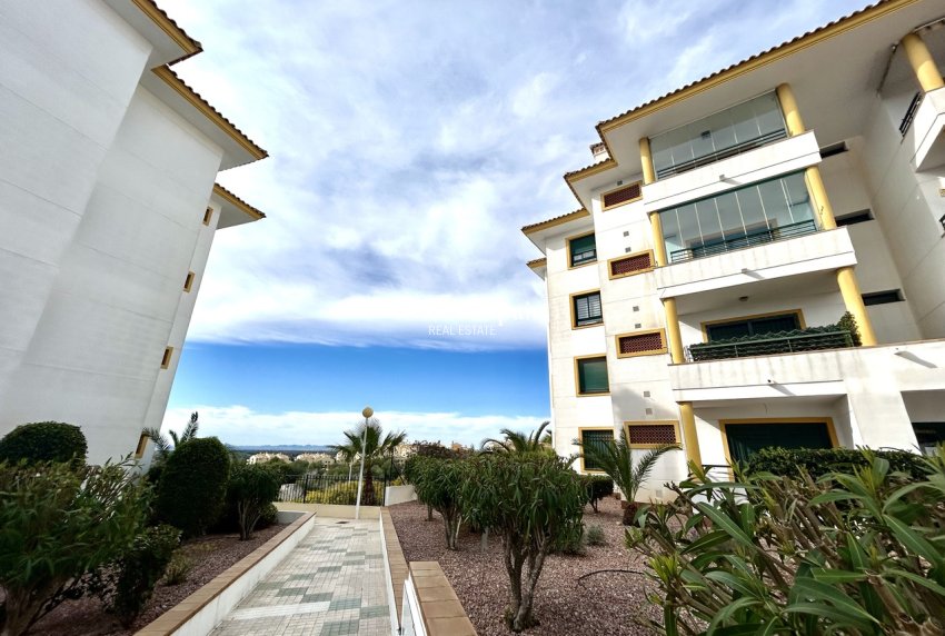 Wederverkoop - APPARTEMENT -
CAMPOAMOR - Costa Blanca