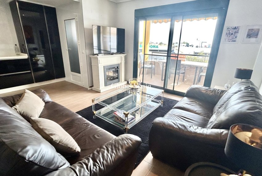 Wederverkoop - APPARTEMENT -
CAMPOAMOR - Costa Blanca