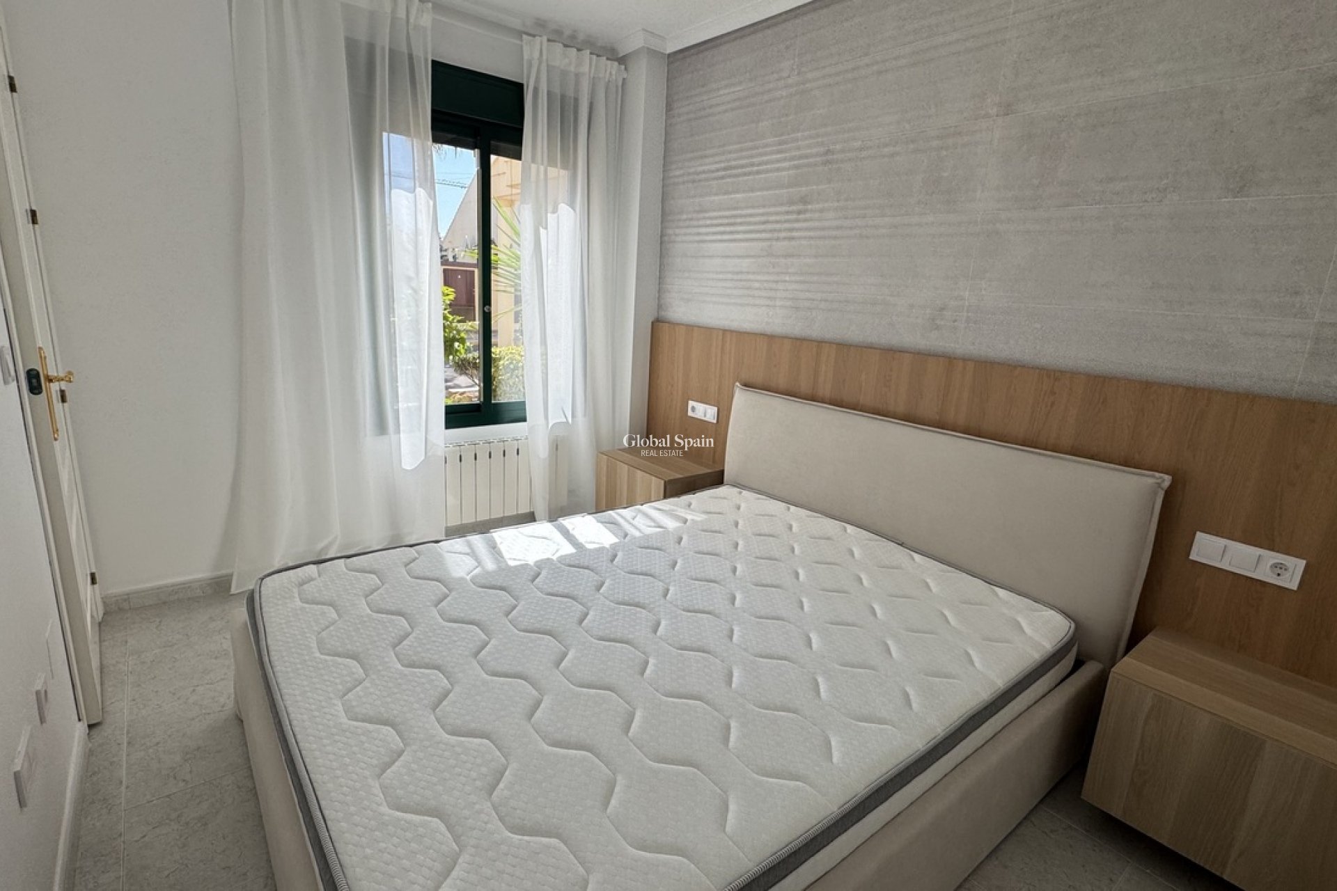 Wederverkoop - APPARTEMENT -
CAMPOAMOR - Costa Blanca