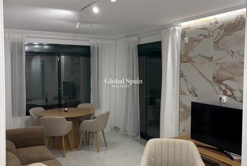 Wederverkoop - APPARTEMENT -
CAMPOAMOR - Costa Blanca