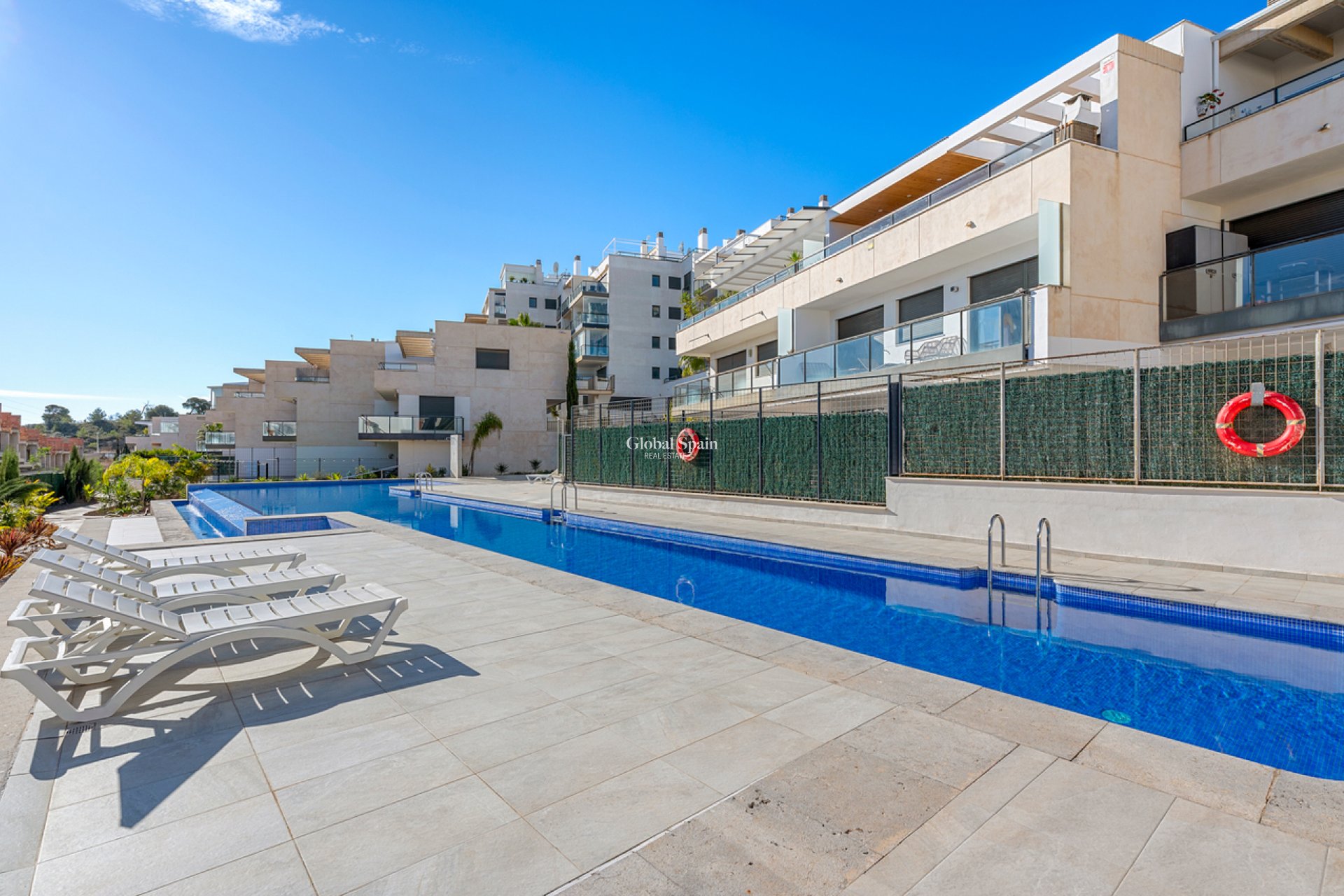 Wederverkoop - APPARTEMENT -
CAMPOAMOR - Costa Blanca