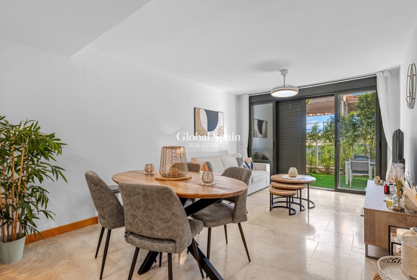 Wederverkoop - APPARTEMENT -
CAMPOAMOR - Costa Blanca