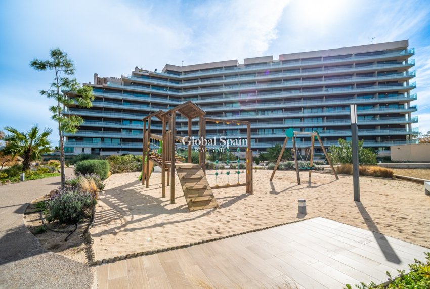 Wederverkoop - APPARTEMENT -
CARTAGENA - Mar de Cristal