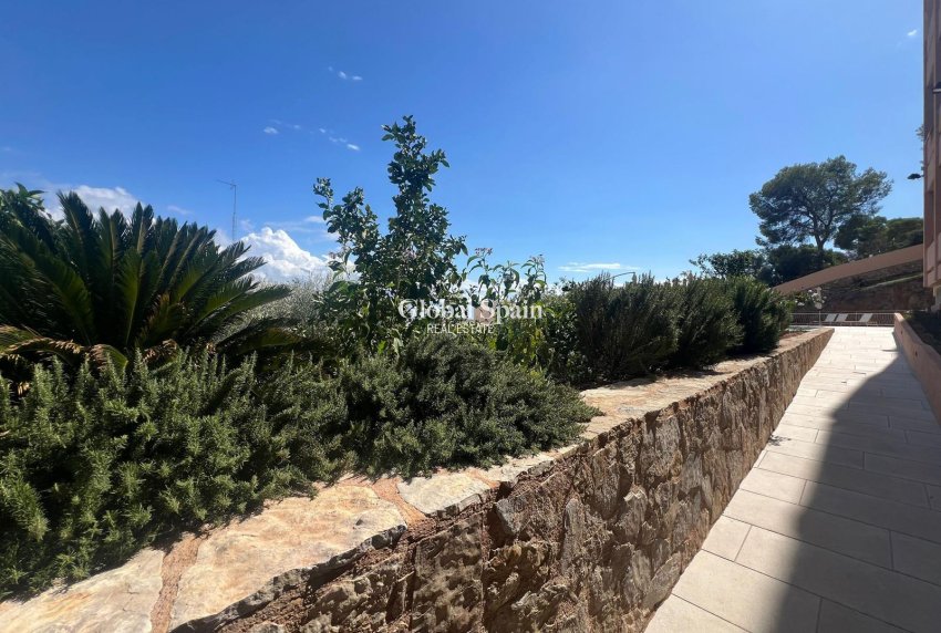 Wederverkoop - APPARTEMENT -
CAS CATALÀ - optional location detail