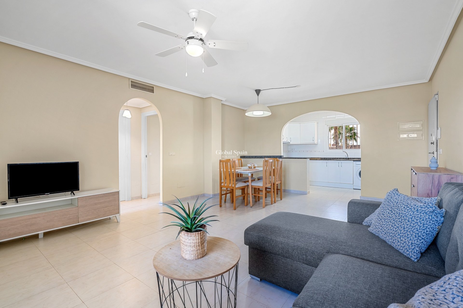 Wederverkoop - APPARTEMENT -
CIUDAD QUESADA