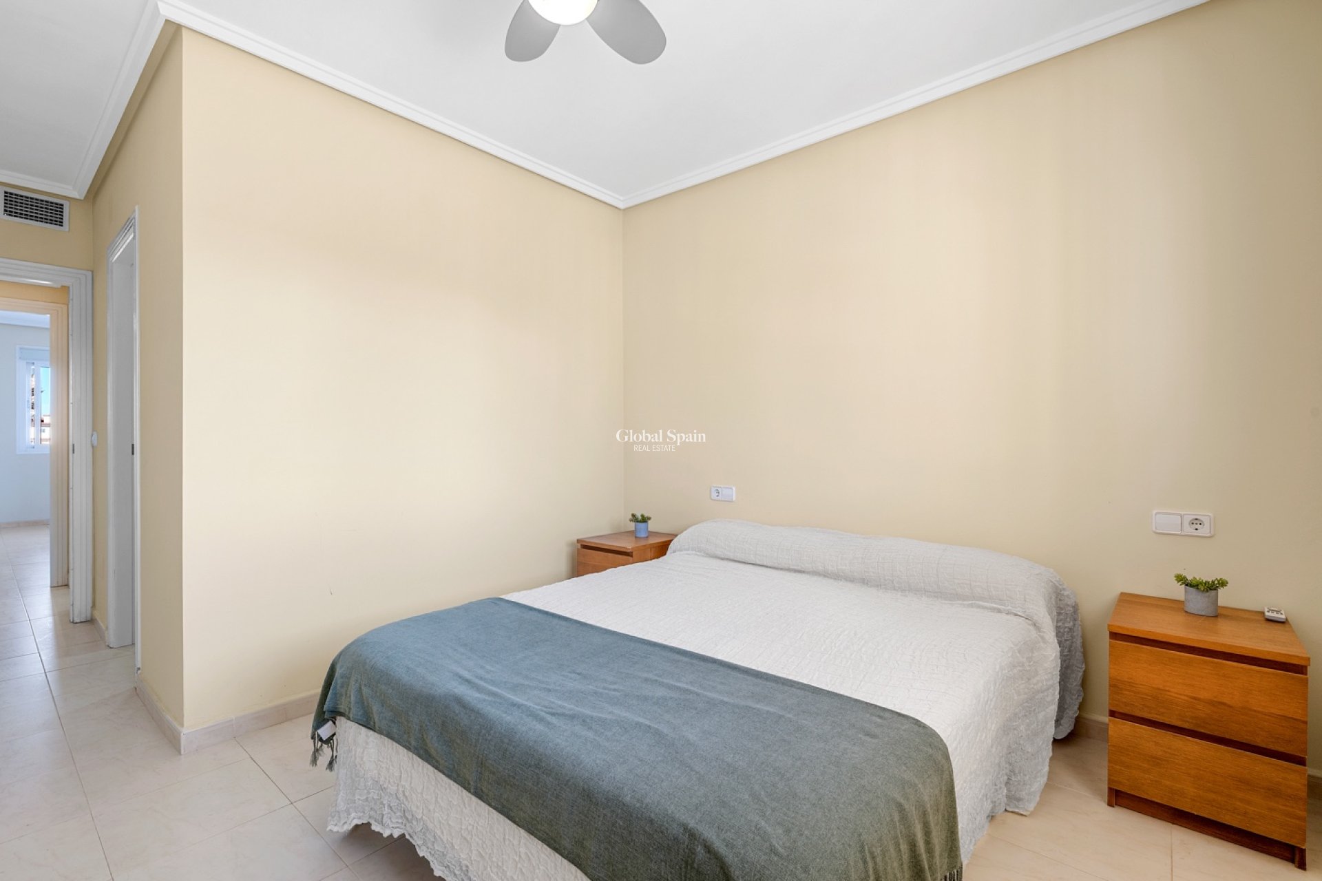 Wederverkoop - APPARTEMENT -
CIUDAD QUESADA