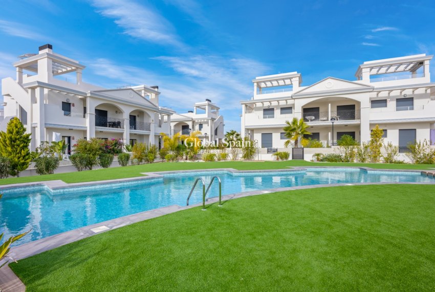 Wederverkoop - APPARTEMENT -
CIUDAD QUESADA